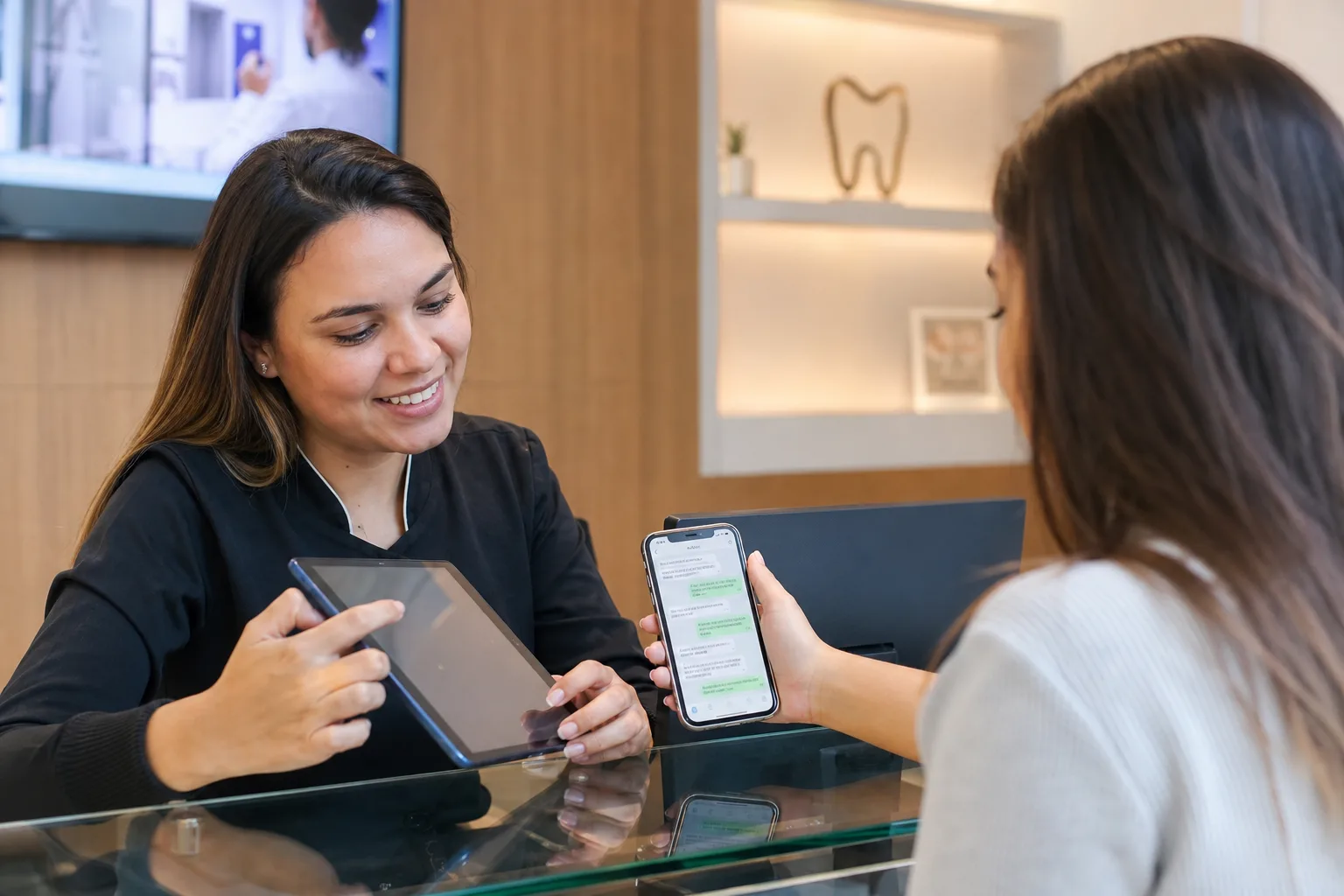 5 características essenciais dos melhores chatbots para WhatsApp empresarial