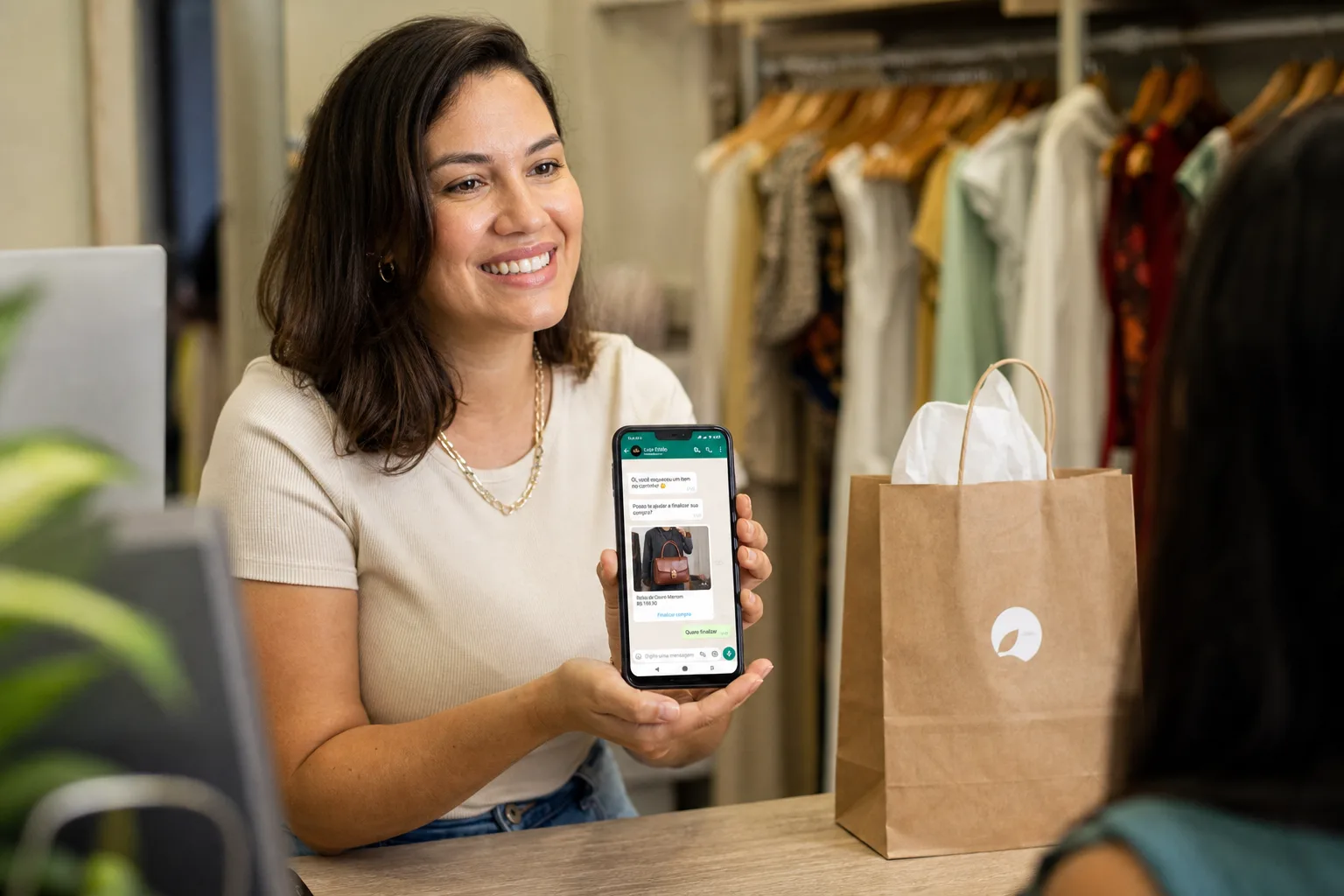 IA no WhatsApp: como acelerar respostas e recuperar vendas com automação inteligente